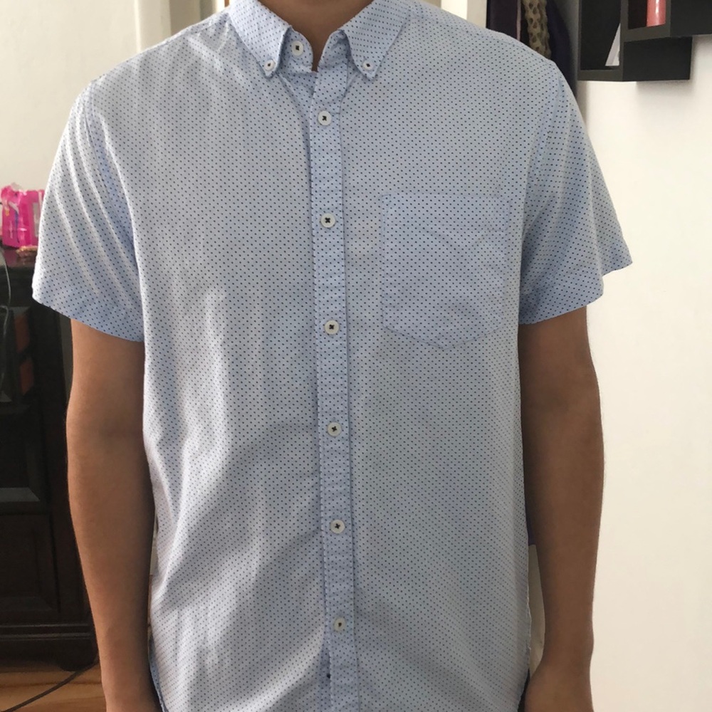 Light blue T-shirt short sleeve